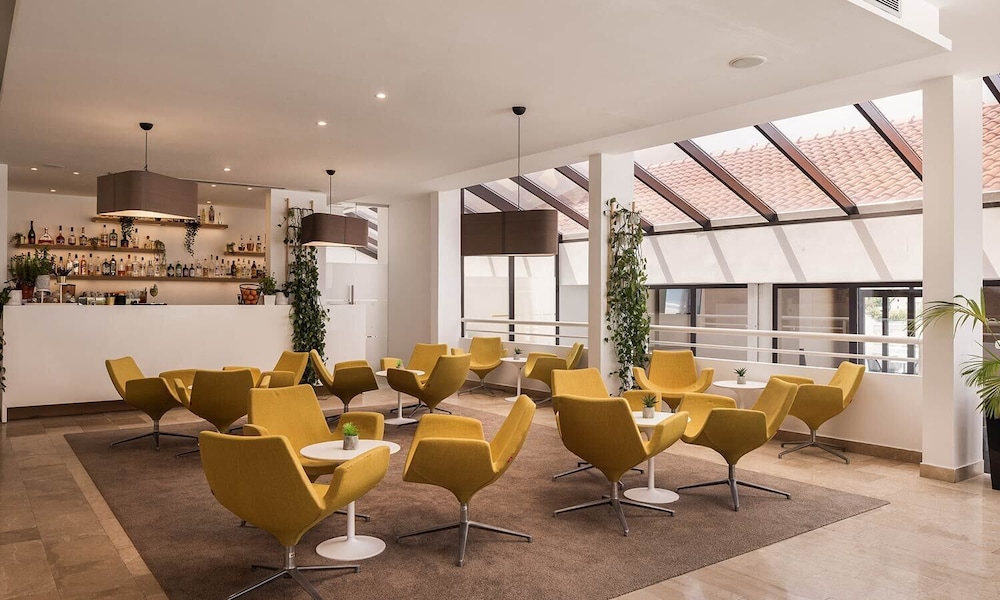 Bar (in der Unterkunft)